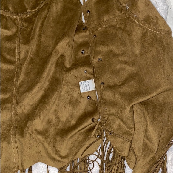 Say fringe faux leather vest - Picture 4 of 5